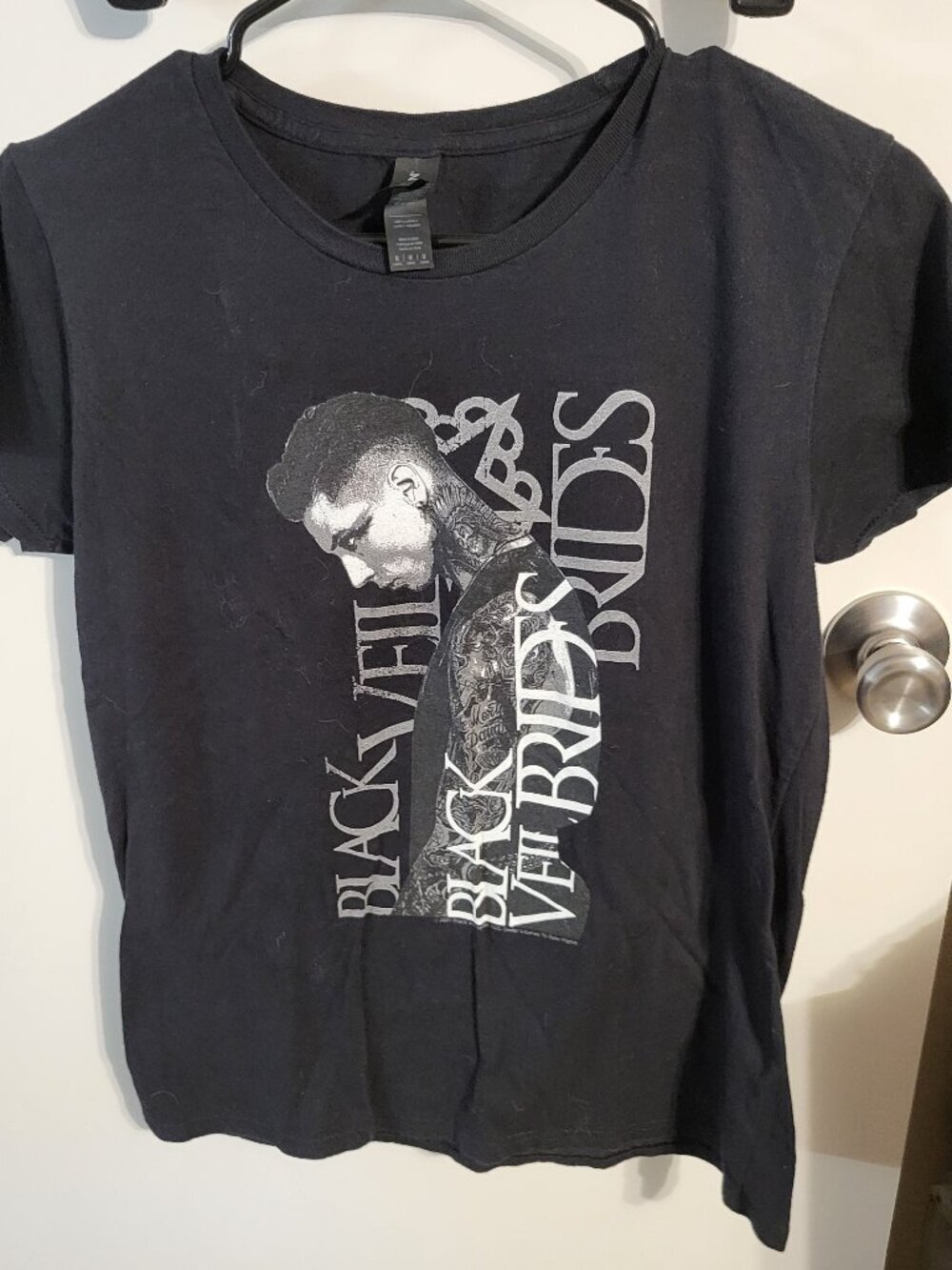 BLACK VEIL BRIDES T SHIRT SZ M